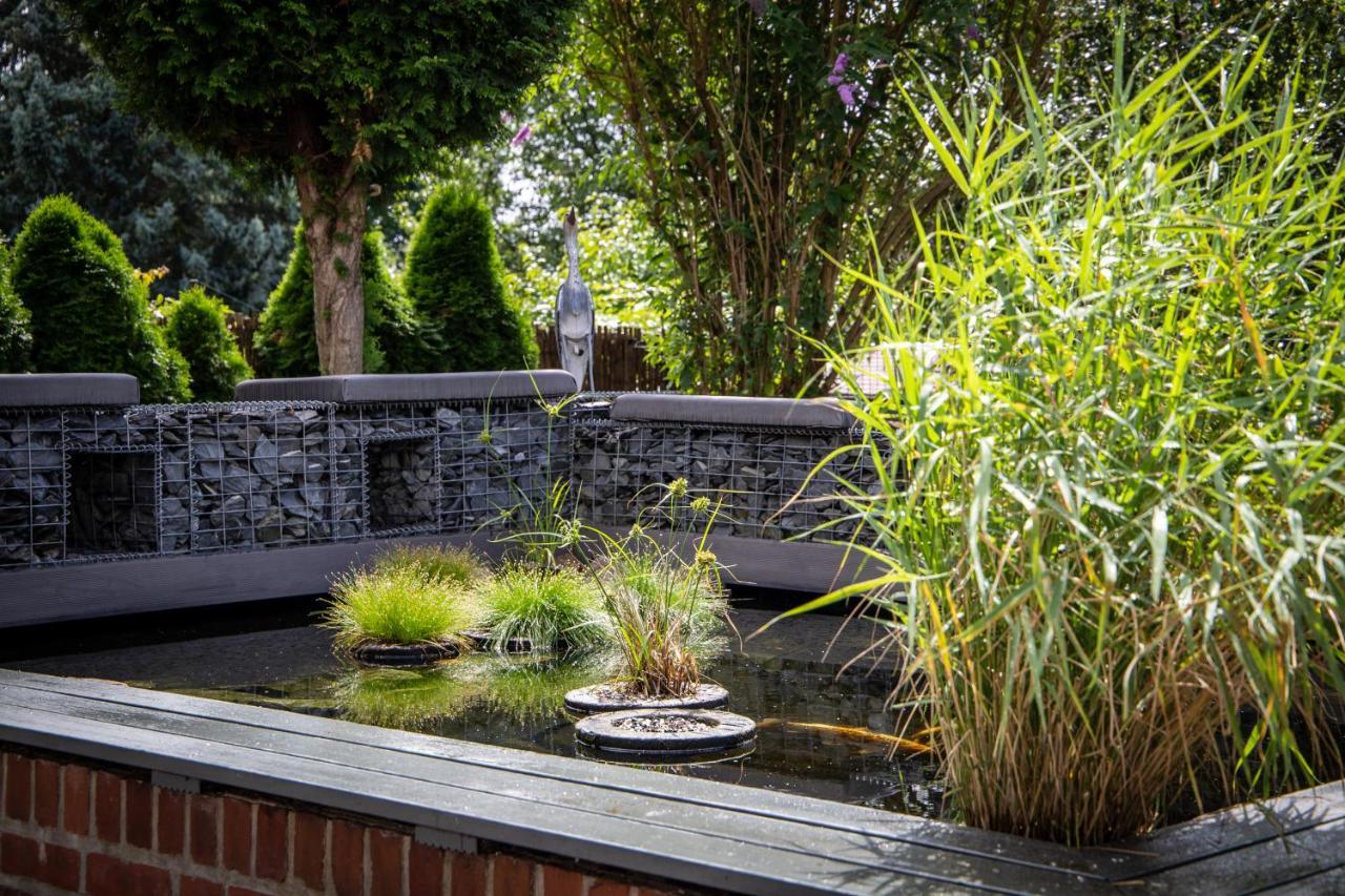 Unterschlupf Radeberg Mit Garten & Whirlpool Екстер'єр фото